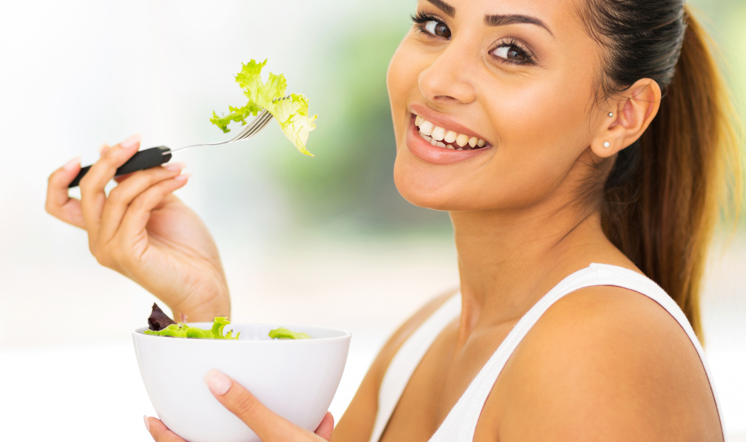 Cómo los alimentos impactan tu salud mental
