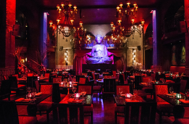 Establecimientos y DJ Famosos en la Escena Lounge y Chill-Out