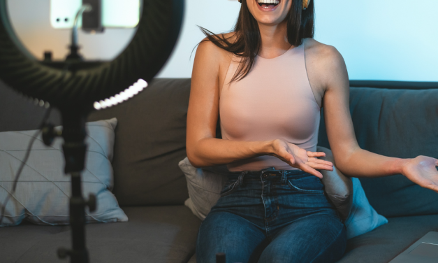 Estrategias de redes sociales para crecimiento profesional